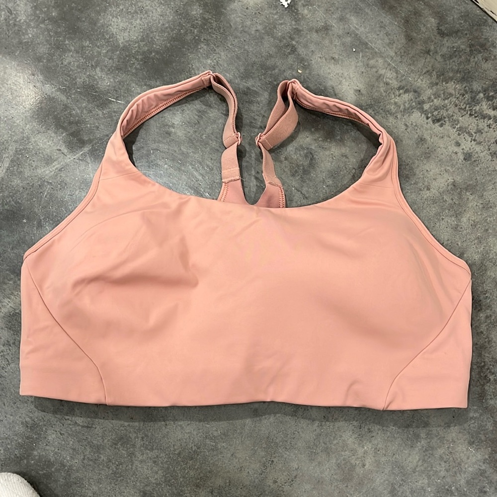 NWOT Lululemon 36C All Powered Up Bra